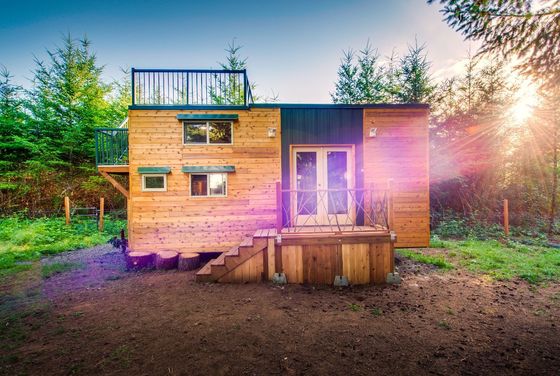 Mountaineer Tiny Home مع Rooftop Deck أفضل airbnb للمنازل الصغيرة في نظام تأطير فولاذي قياس الضوء