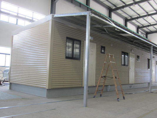 منزل جاهز من الصلب الخفيف مزين بالكامل بطابقين / منازل صفراء معاصرة